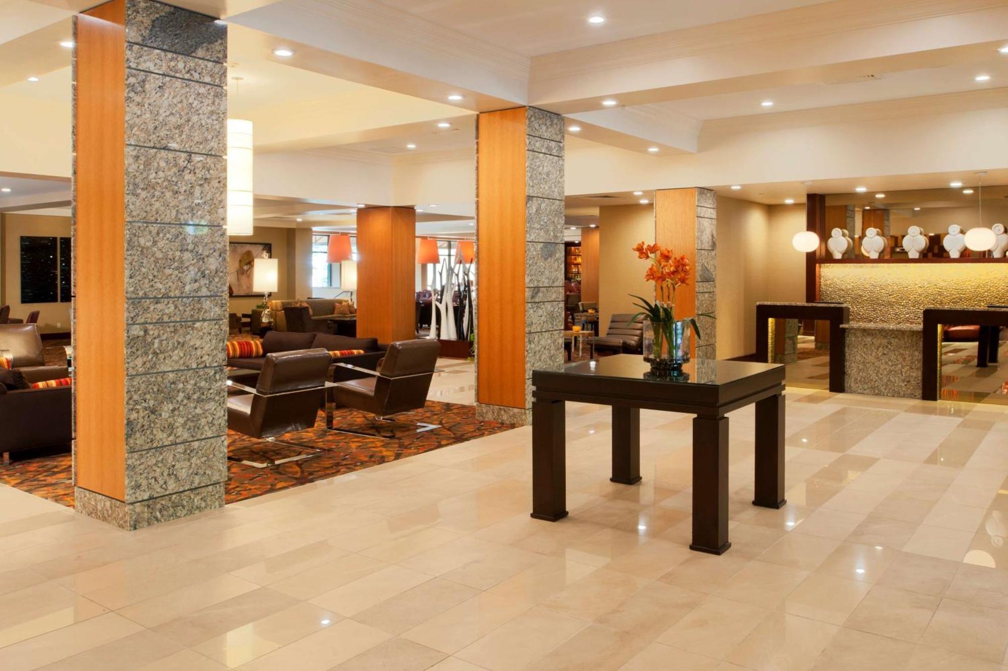 Hotel Doubletree By Hilton St. Louis - Chesterfield